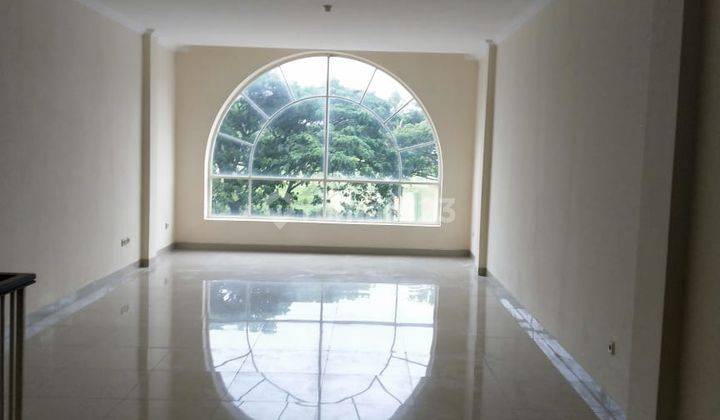 Dijual Termurah Ruko Cbd Hadap Dalam di Green Lake City 2