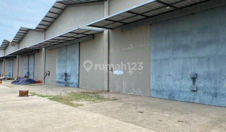 P Fen Disewakan Gudang Siap Pakai 15x30 di Salembaran Tangerang 1