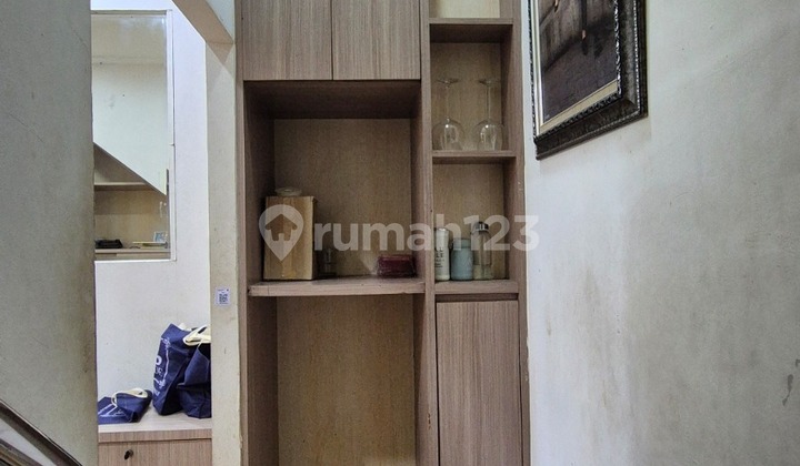 ENG Ivn For Rent 4-Story Shop in Mangga Besar 2