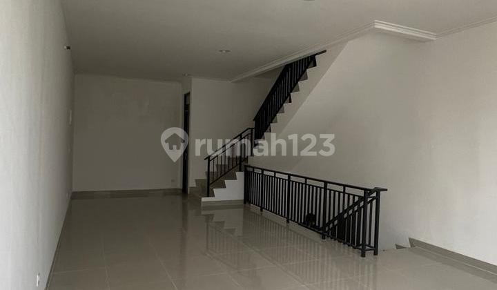 For Rent Aero Asia 5x10 Shop House at Osaka Residence PIK 2, Min. 2 Years.