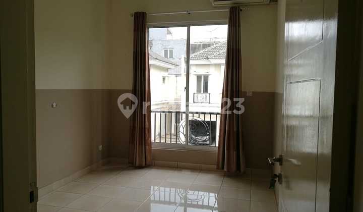 Dijual Cepat Termurah Rumah 7x17 Cluster IL Rosa Gading Serpong 