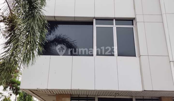 For Rent 3-Story Aries Niaga Corner Shop in Taman Aries, Minimum 2 Years 2