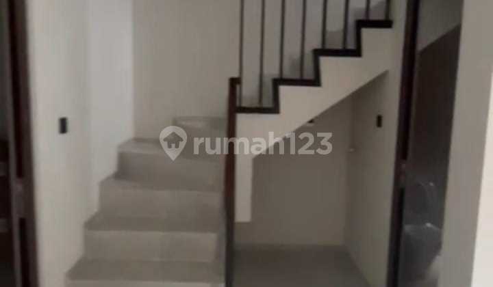 Disewakan Rumah 7X12 Brand New di Summarecon Tangerang Min. 2 Thn 2