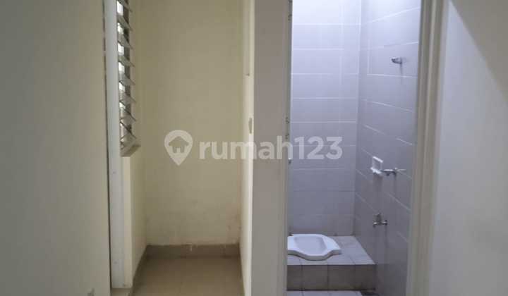 P Mei Dijual Rumah 9x15 Hook Cluster Europe Green Lake City 2