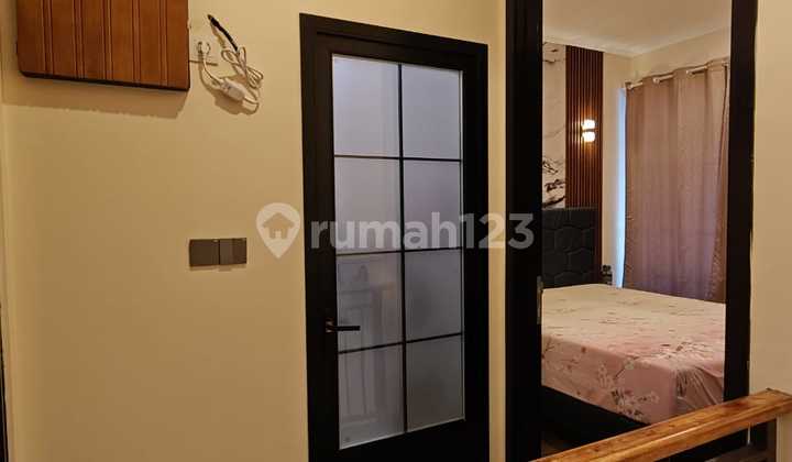 Dijual Rumah 4X12 Sudah Renov Full Interior di Green Village 2