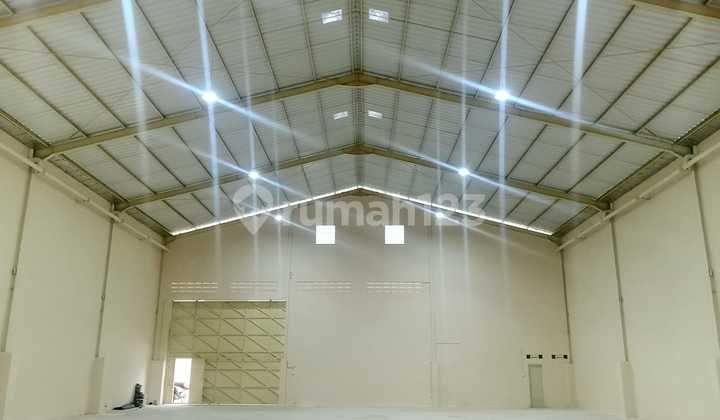 P Yny For Rent Brand New Warehouse LB 650 M2 in Kav Dpr Cpondoh