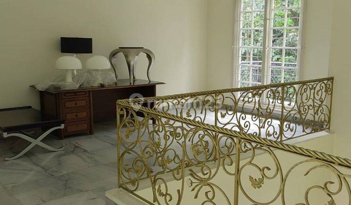 Disewakan Rumah Besar 2 Lantai Jl. Prapanca Raya Jakarta Selatan 5