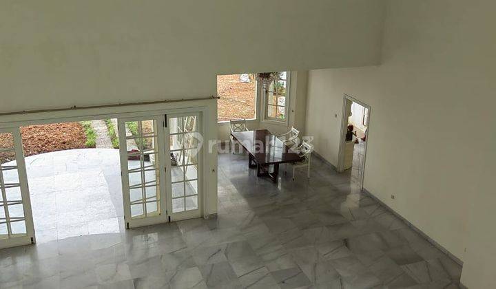 Disewakan Rumah Besar 2 Lantai Jl. Prapanca Raya Jakarta Selatan 6