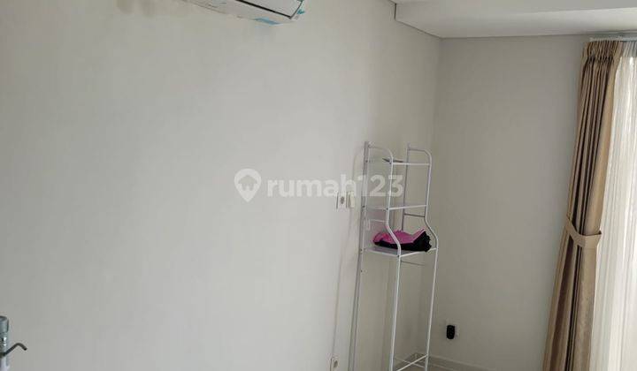 Disewa Apartment Studio Premium Furnish Damoci Tower Canary Lt. 3 5