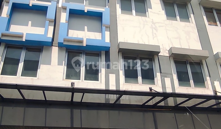 Dijual Ruko 2 Gadeng Dengan Pakir Luas Dan Jalan Lebar