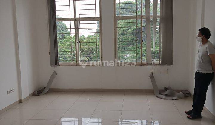 Dijual Ruko di Grand Galaxy 2
