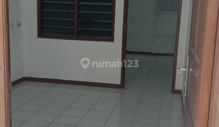 Jual Rumah 3 Lt siap huni di Pejuang, Harapan Indah, Bekasi  2