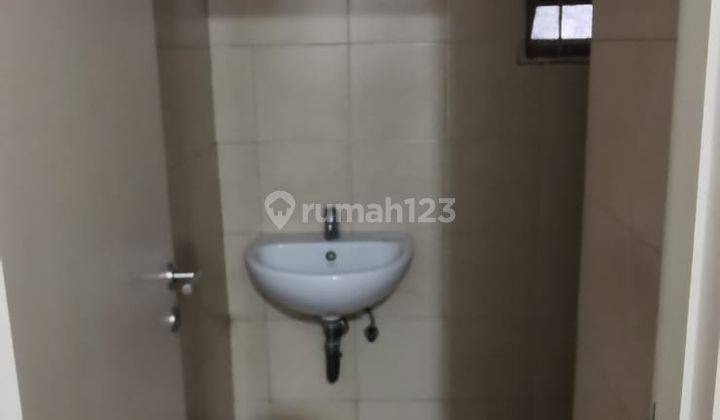 Rumah Murah 2 Lantai di Cluster Alamanda Jgc, Jakarta Timur, Jakarta Timur 2