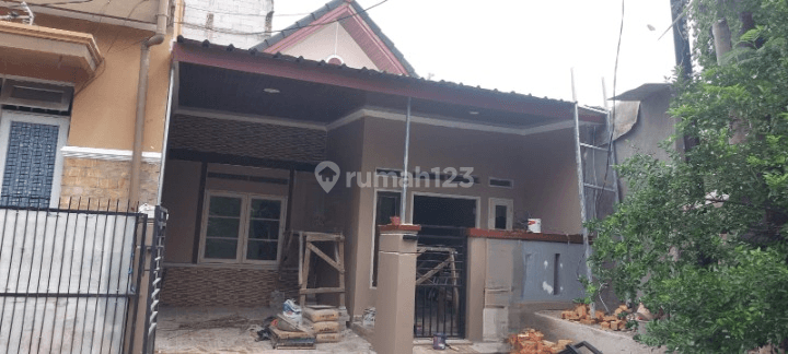 Dijual Rumah Sedang Renovasi Taman Harapan Baru Bekasi 1