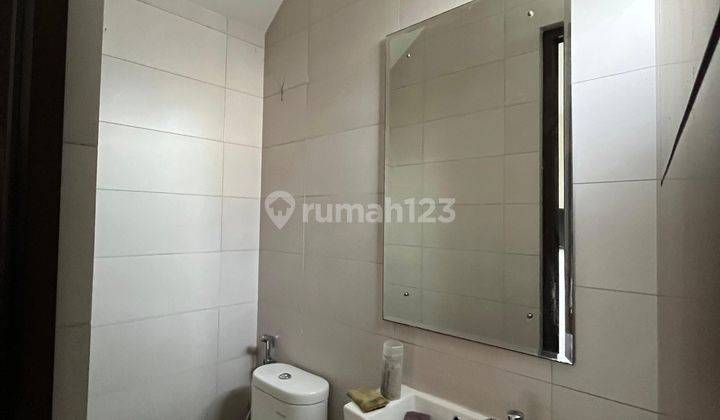 Disewakan Rumah Semi Furnish 2 Lantai di Cluster Burgundy Summarecon Bekasi 2
