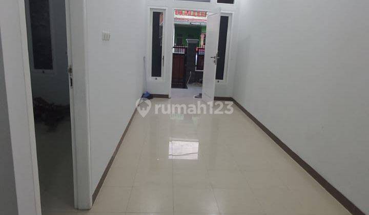 Dijual Rumah di Pondok Ungu Permai. Lokasi di Pinggir Jalan Besar Cocok Untuk Berjualan. 2