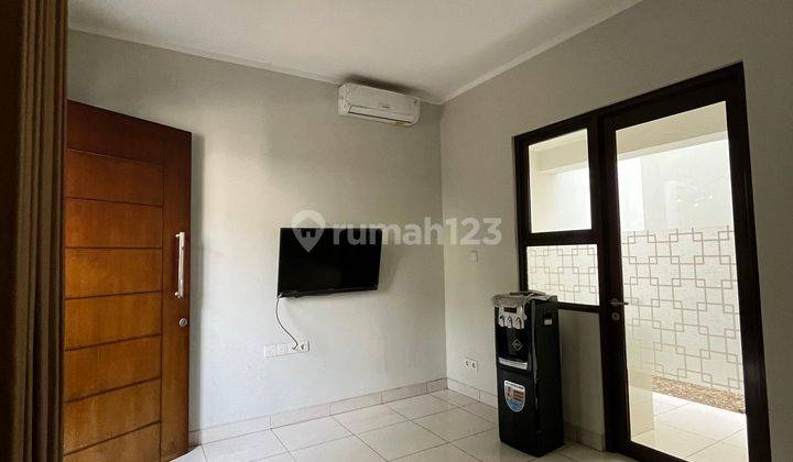 Disewakan Rumah Semi Furnish 2 Lantai di Cluster Burgundy Summarecon Bekasi 1