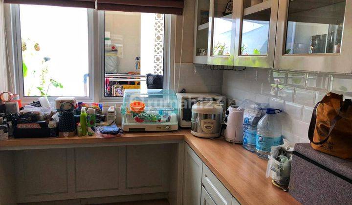 Rumah 2 Lantai Bagus SHM Utara avani bsd 10