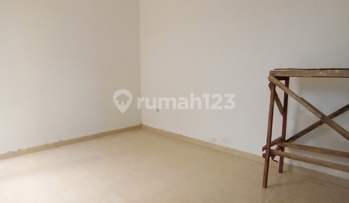 For Rent Cheap Shop House Bogor City Strategic Location 2