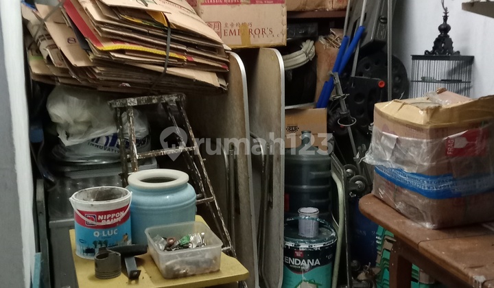 Dijual rumah besar digang Tajur 4
