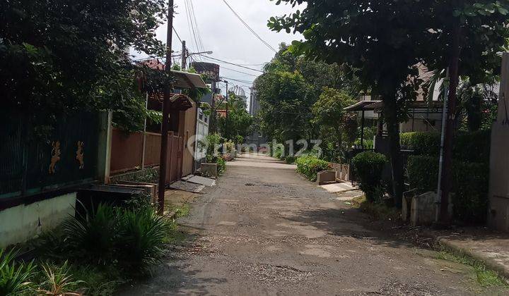 dijual rumah besar di bukit Cimanggu city 2 Lantai 2