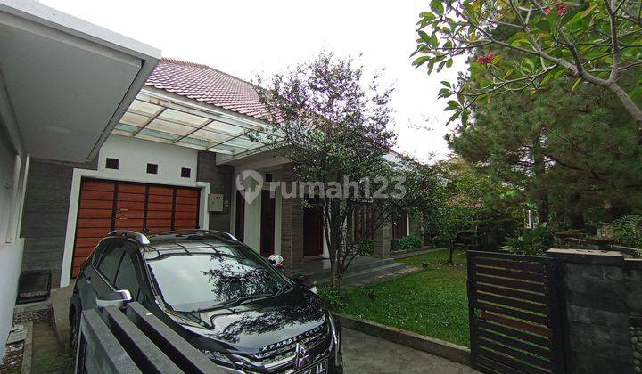 Dijual rumah mewah cakep hunian adem exlusiv di Pandu Raya 2