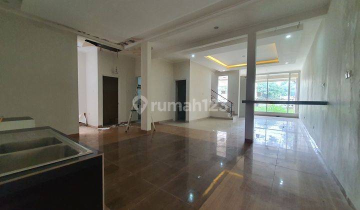 Dijual rumah cakep siap huni baru di Bukit Cimanggu City 2