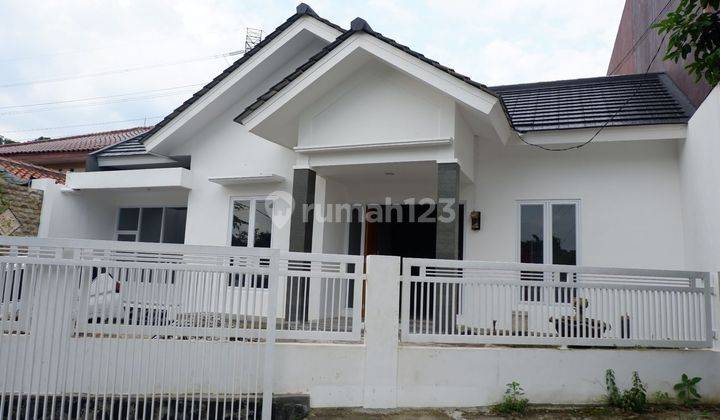 Dijual rumah besar luas ditengah kota di Kompleks ipb Baranangsiang 2