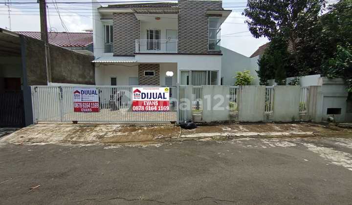 For Sale BSI House Fully Renovated Strategic Location Move-In Ready For Sale BSI House Fully Renovated Strategic Location Move-In Ready