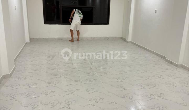 For Sale Shop House on Heroes Street Roadside 2 Floors 2