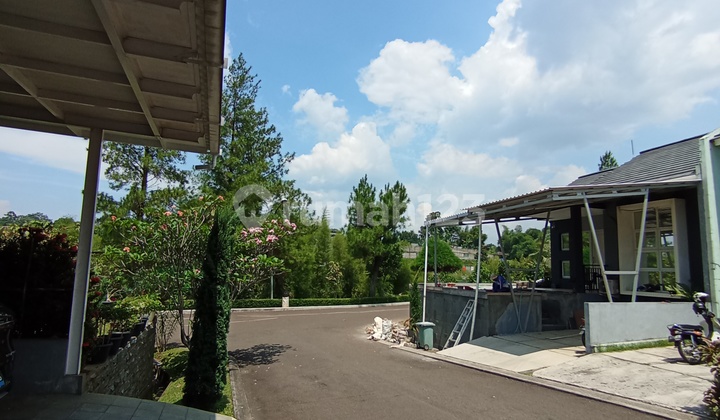 Pakuan Hill Cluster House for Sale, Ready to Occupy, Strategic Location 2