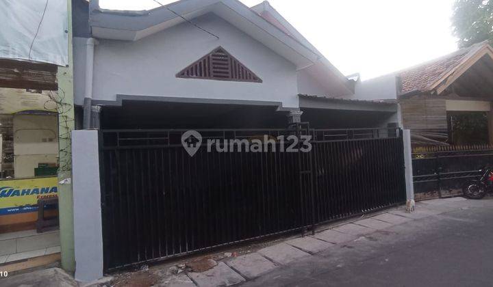 Rumah Siap Huni Di Tengah Kota Jakarta 1