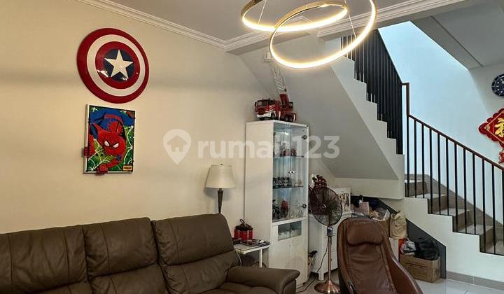 Rumah Symphonia Carson Gading Serpong Full Furnished BU Banget  2