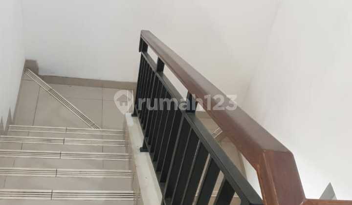 Goldfinch Ruko Gading Serpong Affordable and Busy Near Mall 2