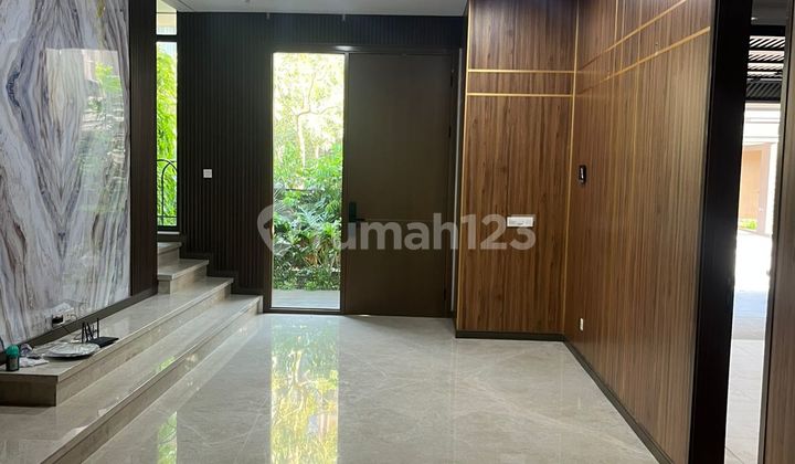 ZORA Luxury Home in the heart of BSD City near IPEKA School 2