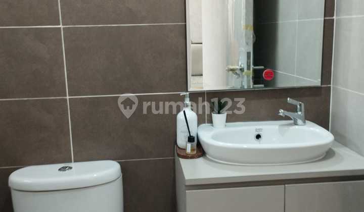 2-Story House Without Down Payment In Serpong South Tangerang