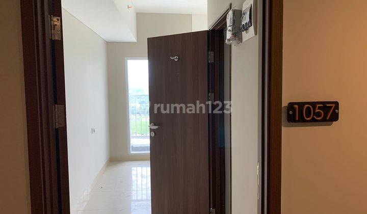Dijual Apartemen Apartemen Lrt sentul Baru Unfurnished 3