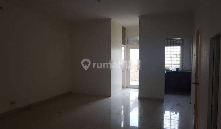 Dijual ruko di plaza amsterdam siap huni 2