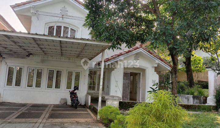 Disewakan cepat Rumah di Mediterania 1 Sudah Renovasi 1