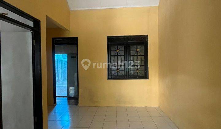 Dijual Rumah Di Taman Victoria Shm Butuh Renovasi 2