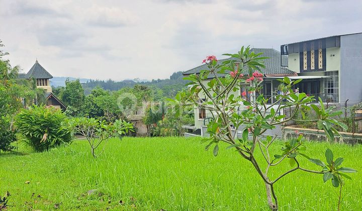Tanah Dijual Posisi Hoek LT 404 SHM. Tanah Dijual Posisi Hoek LT 404 SHM.