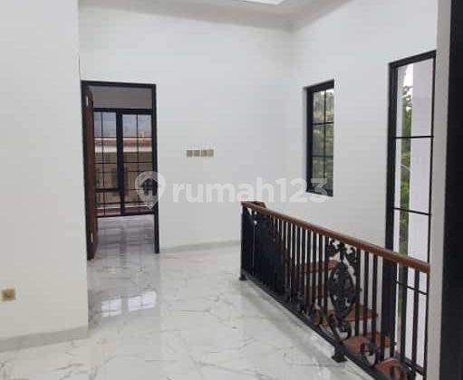 Dijual Rumah Cluster Depan R21 Clasic Modern SHM 2