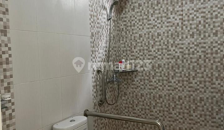 Dijual Rumah di Cluster Santorini Sentul SHM 2