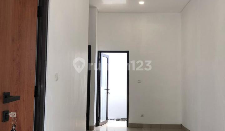 House for Sale, Newly Renovated, Minimalist, Quick Sale 2