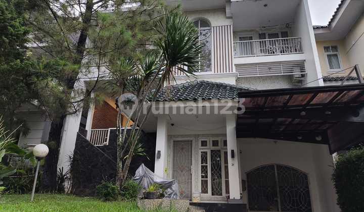 Rumah Dijual di Cluster Bukit Golf Hijau SHM