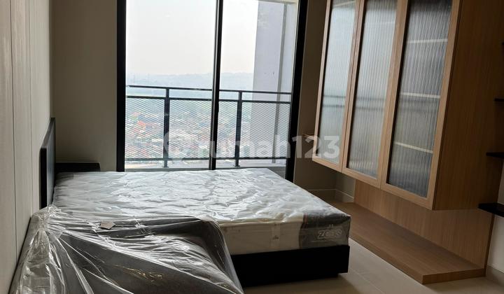 For Sale. Fast. Saffron Apartment Type 1br Size 36.5 Mtr PPJB Furnished.