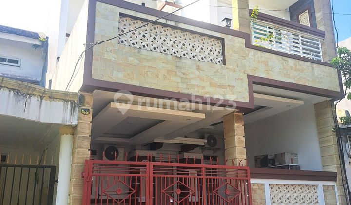 House for Rent in Victoria Cluster, Sentul City, 2 Floors House for Rent in Victoria Cluster, Sentul City, 2 Floors
