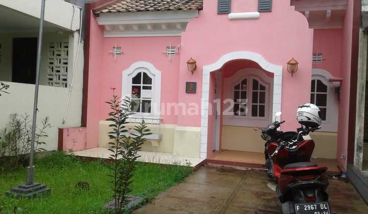 Rumah Dijual Cluster Casablnca SHM