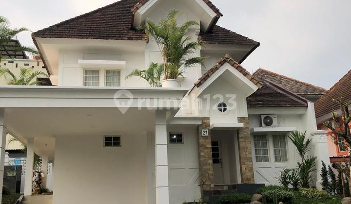 For sale: House in R21 cluster, SHM, ready to occupy with swimming pool.