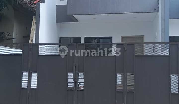 Dijual Rumah di Villa Melati Mas Tangerang SHM
